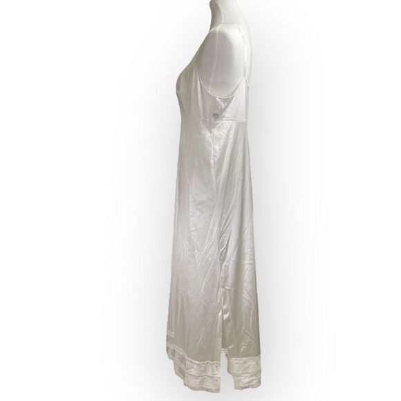 Vintage Full chemise long slip gown nightgown, size 40 (bra size). Approx XL - Picture 5 of 13